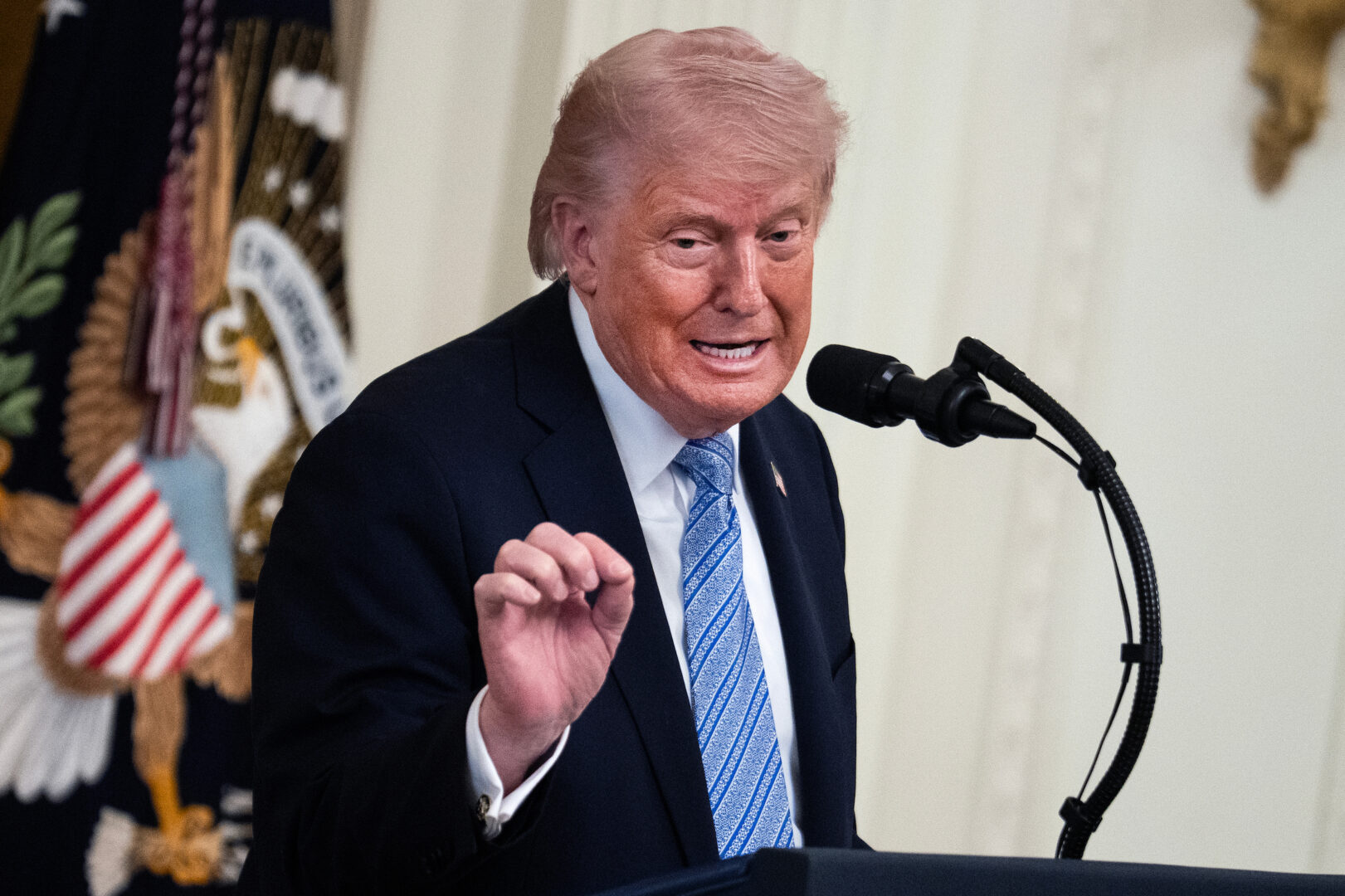 Trump upends Senate path on surveillance authority