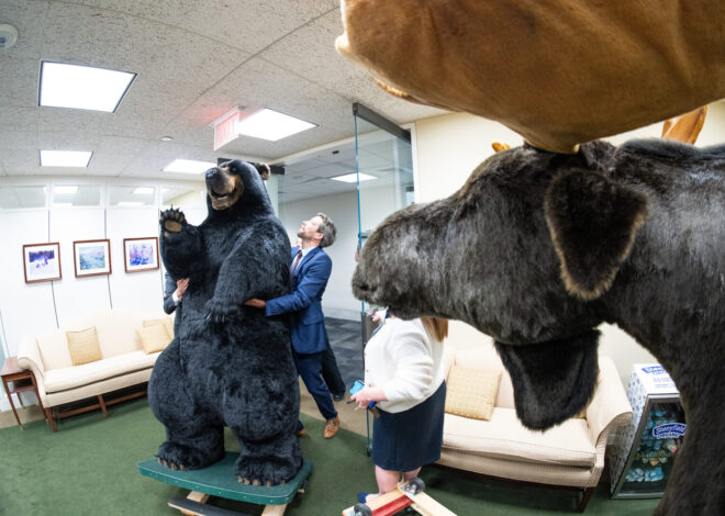 As senators depart, will their traditions endure? 