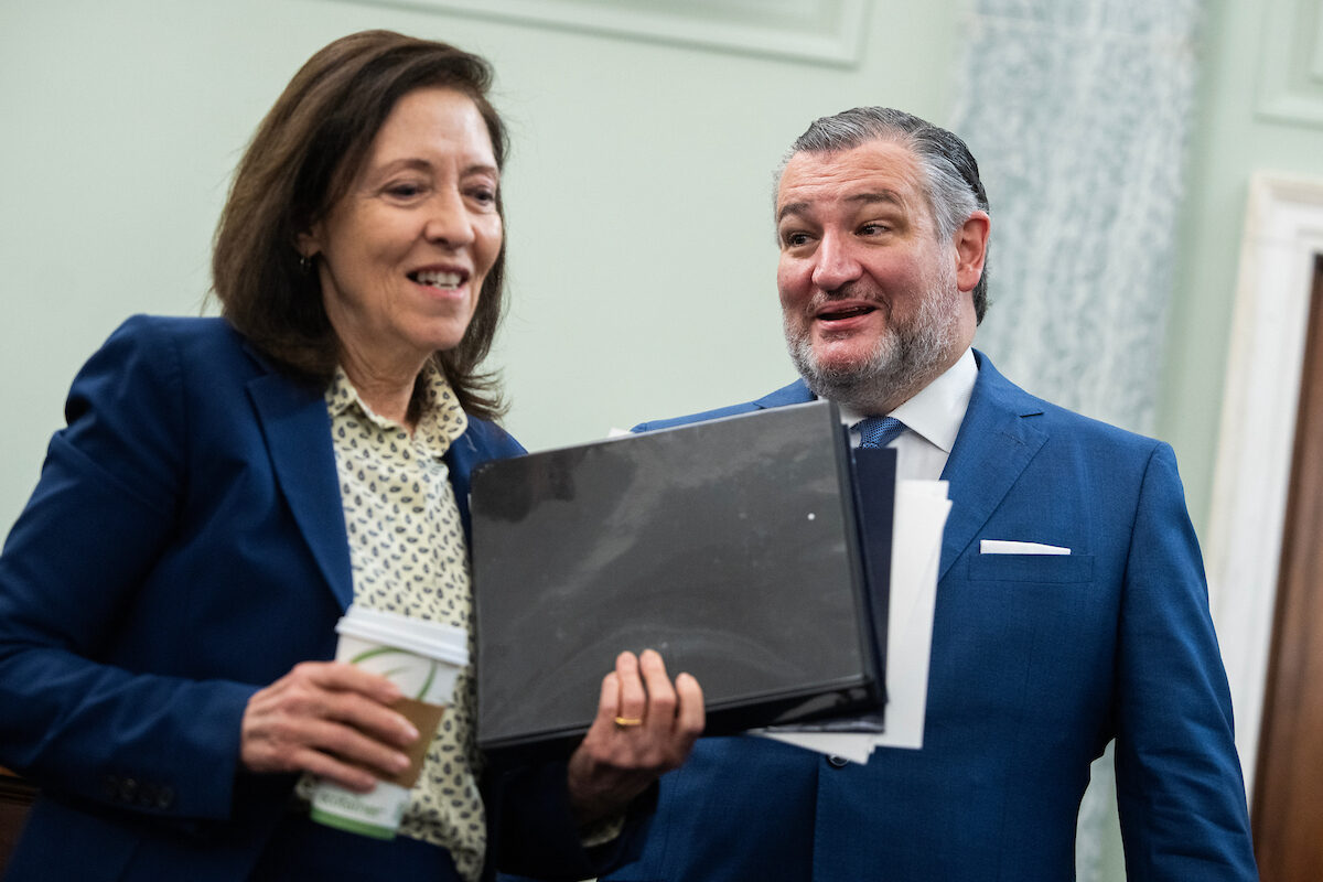 Senate panel sets markup on college sports bill