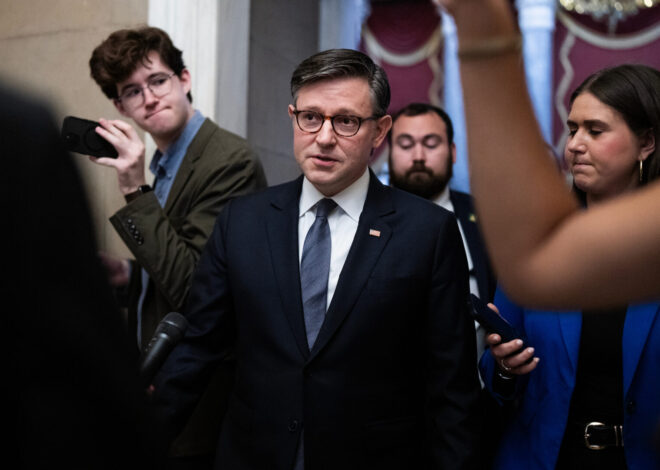 Wrapup: House hustles home while Senate stays the course