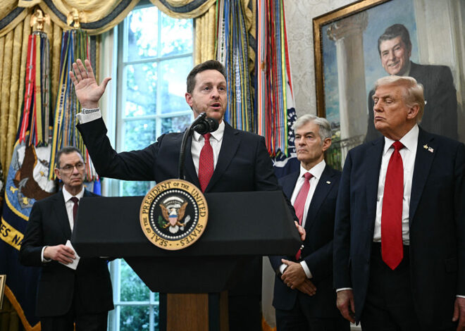 Senate Finance approves Klomp nomination for HHS deputy