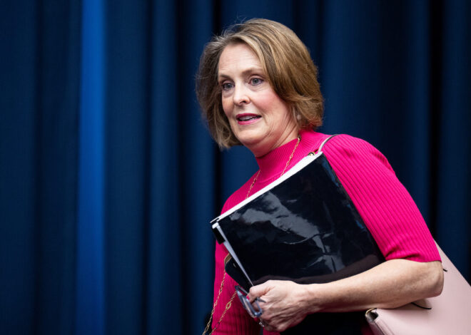 Rating changes: 10 races move toward Democrats, one toward Republicans