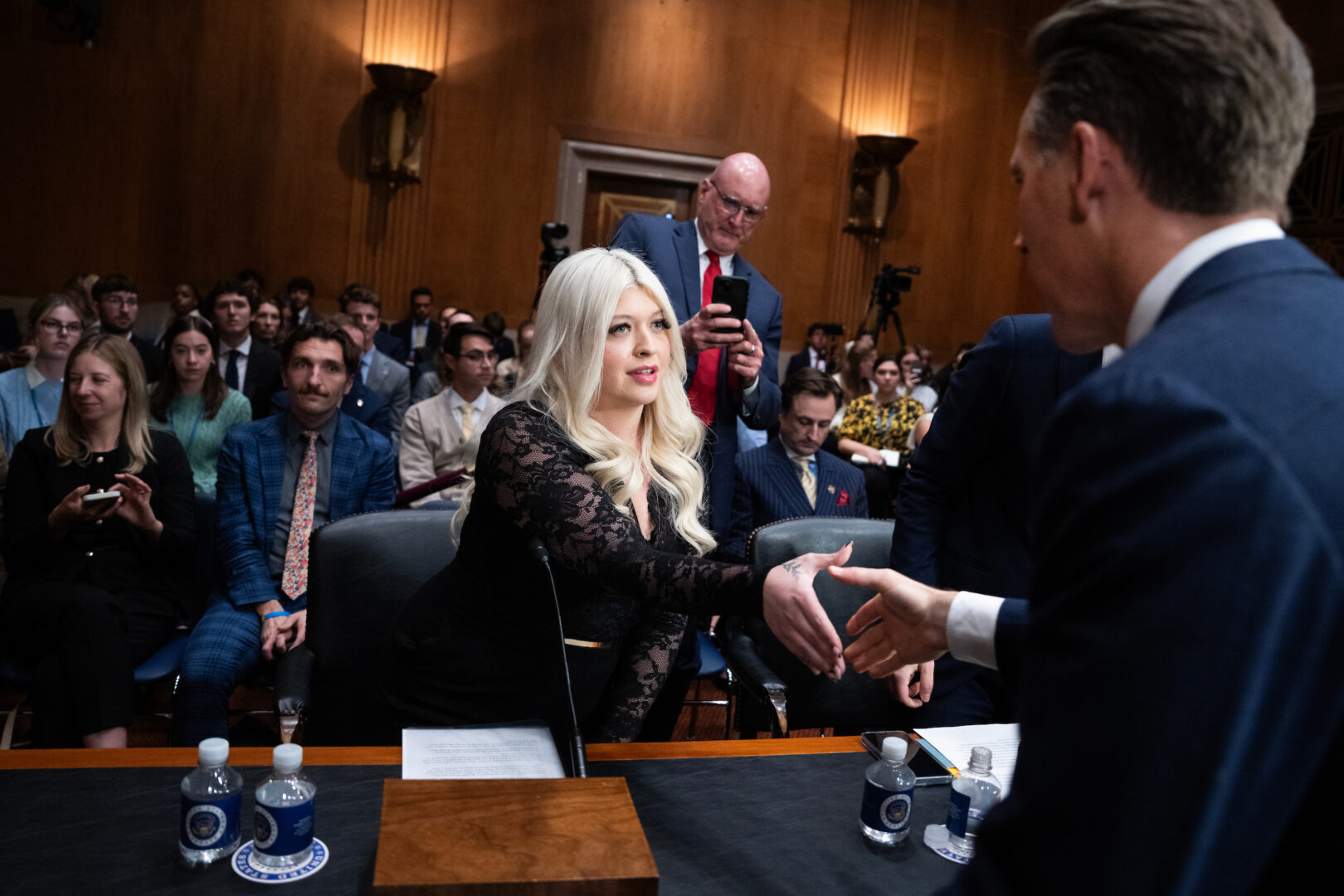 Flock cameras draw bipartisan concerns at Senate hearing