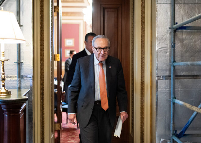 Lawmakers’ stock trading bill falls short in Senate