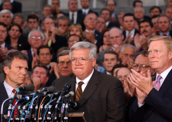 Disgraced former Speaker Hastert dies