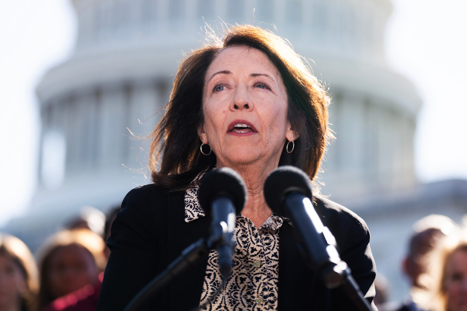 Sen. Maria Cantwell looks to federal testing role in AI safety framework