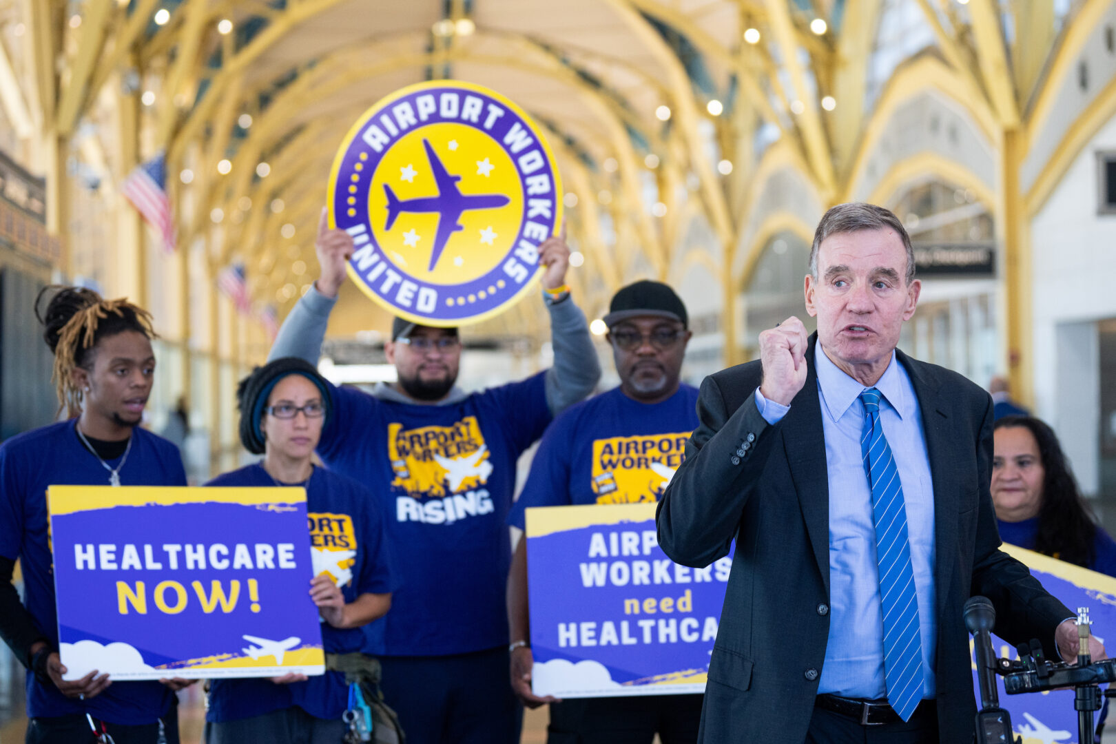 Warner pitches health care expansion as he preps for swan song