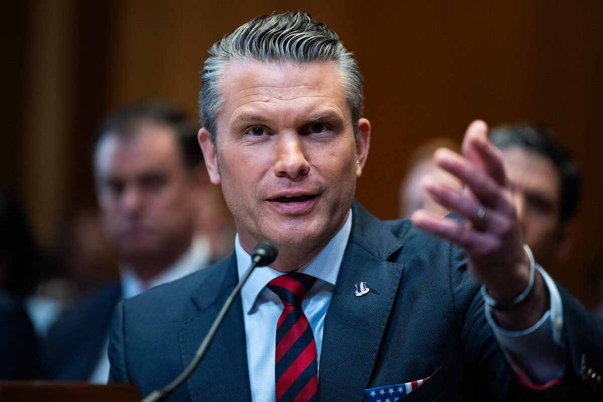 Plan for public military execution sparks bipartisan backlash