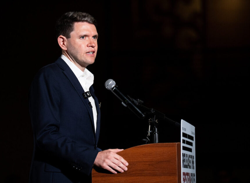 Senate Democratic candidates keep the cash flowing, new filings show